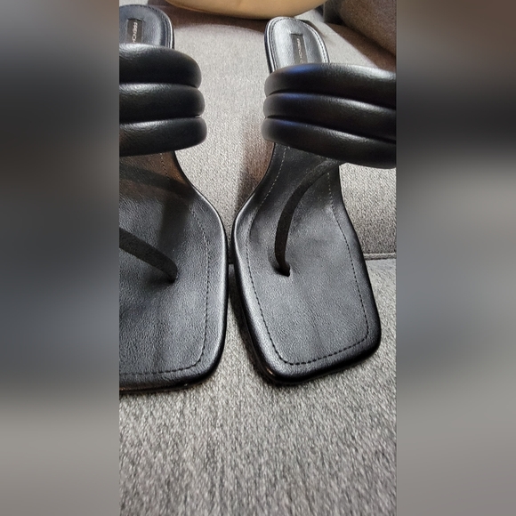 French Connection Elegant Black Sandals Size 8.5 - Picture 4 of 8